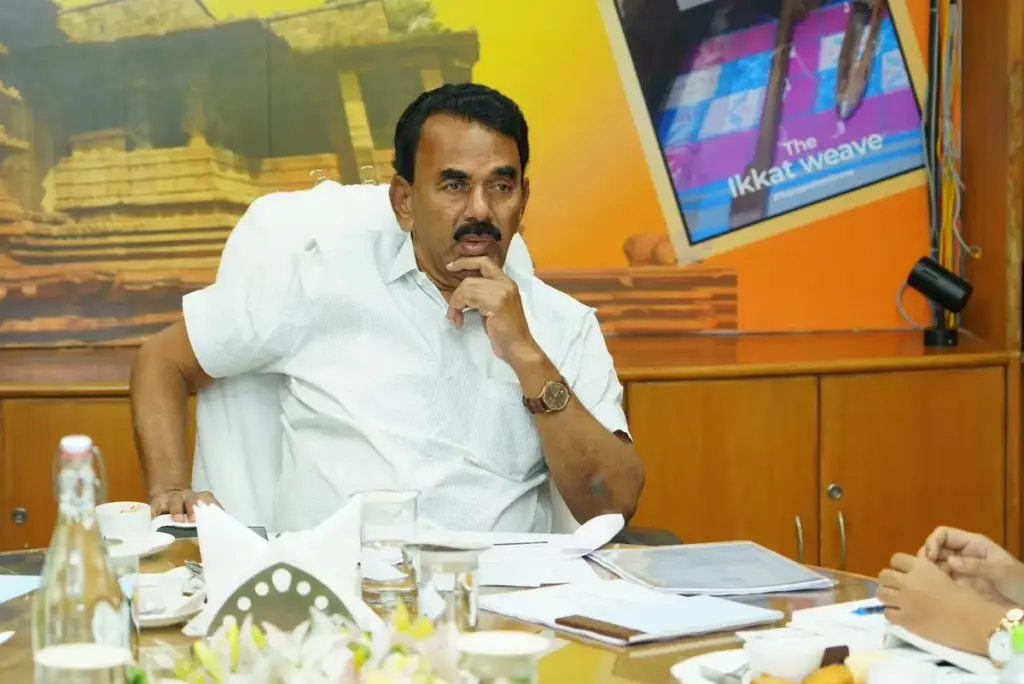 TG Tourism Development: పర్యాటక అభివృద్ధి పనులను వేగవంతం చేయాలి