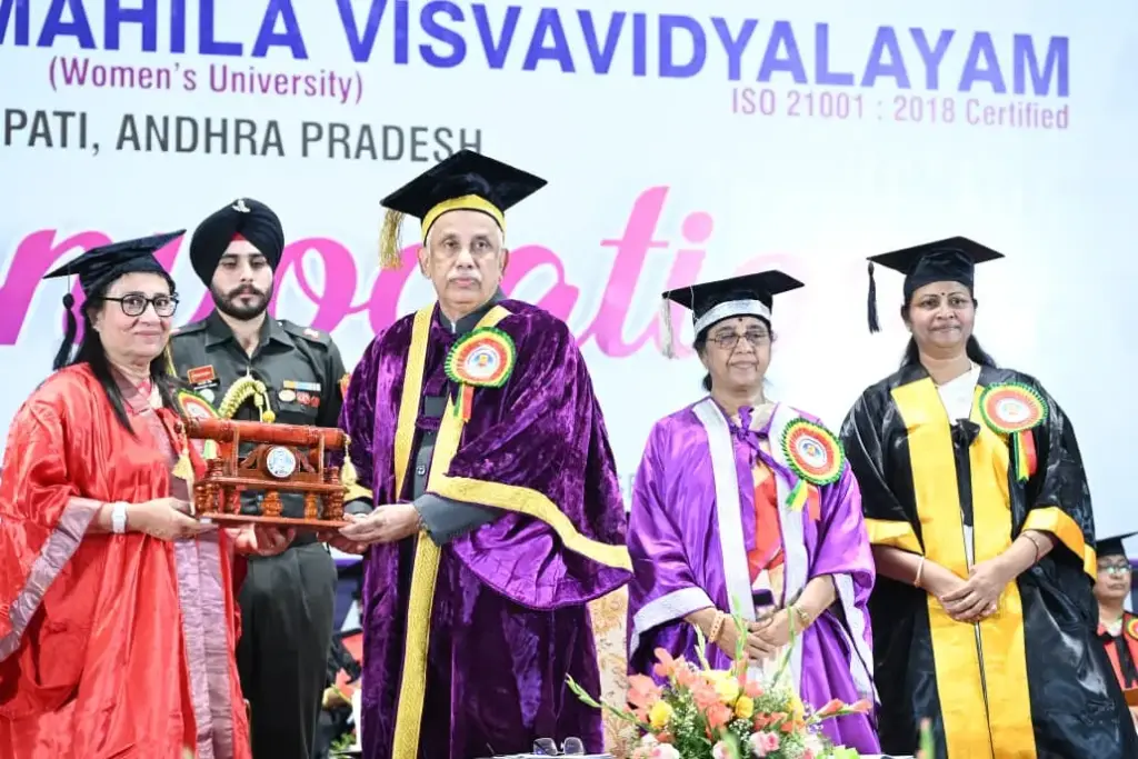 విద్యే సాధికారతకు మూలం: గవర్నర్