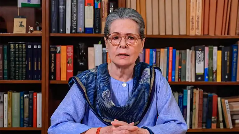 Sonia Gandhi: ఖమేనీ మృతిపై కేంద్రం మౌనాన్ని తప్పుపట్టిన సోనియా గాంధీ