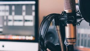 వాయిస్ సెర్చ్‌ వైపు పరుగులు – ‘మైరా’ డేటా