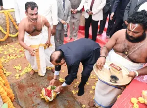 నవ్యాంధ్రలో న్యాయ సౌధాల నిర్మాణం: భూమి పూజ నిర్వహించిన భారత ప్రధాన న్యాయమూర్తి