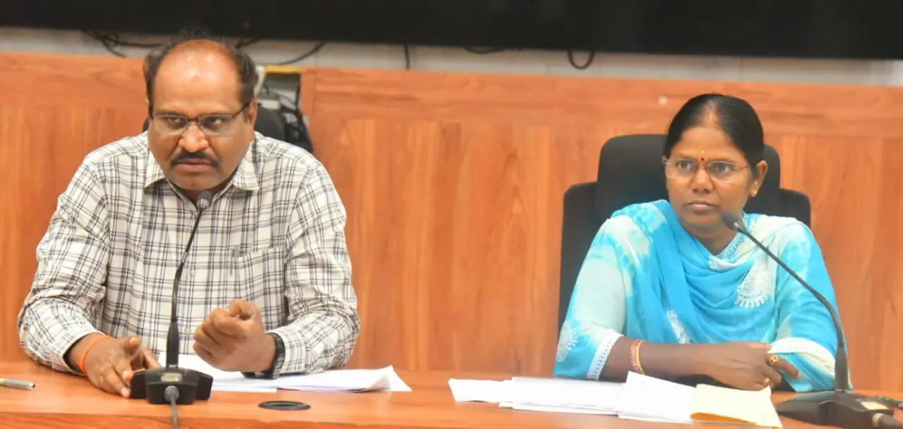 Nellore: గ్యాస్ కొరత ఉందని వస్తున్న వదంతులను ప్రజలు నమ్మవద్దు: కలెక్టర్