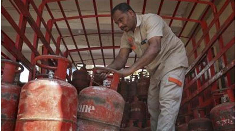 Gas Shortage : అయోధ్యను తాకిన వంట గ్యాస్ కొరత