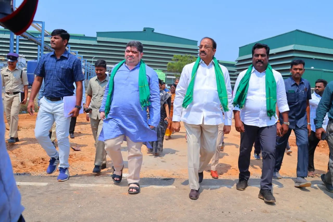 పండగ వాతావరణం లో ఫ్యాక్టరీ ప్రారంభం