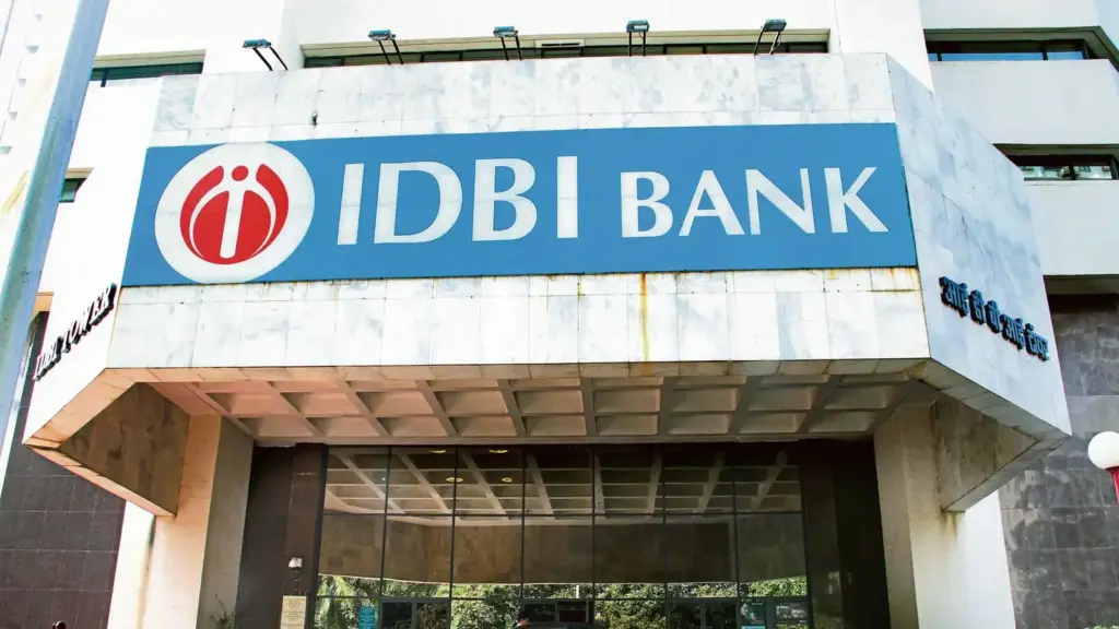 IDBI Notification: డిగ్రీ అర్హతతో 1300 ఉద్యోగాలు