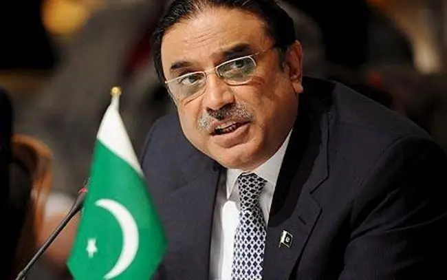 Asif Zardari : రాజకీయ అవసరాల కోసం భారత్‌ నీటిని ఆయుధంలా వాడుకుంటున్నది …జర్దారీ