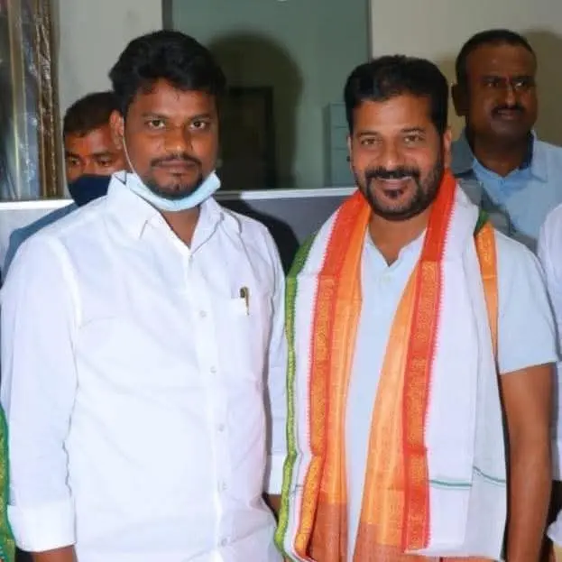 Indiramma Indla scam: Illegal collection in the name of Indiramma's houses.. Case against Congress leader!