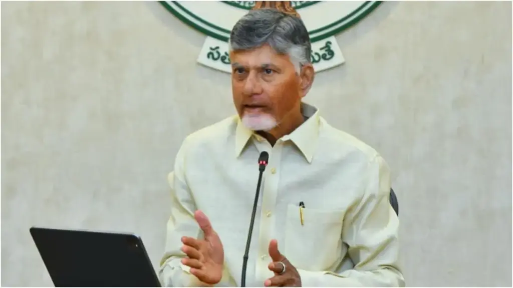 CM Chandrababu: Distribution of Pattadar passbooks to farmers!