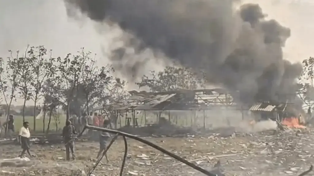 Kakinada Firecracker Blast: Unstoppable death throes.. Death toll rises to 25!