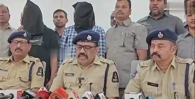 Hyderabad Drugs: Smuggling on student visa.. Two foreigners arrested!