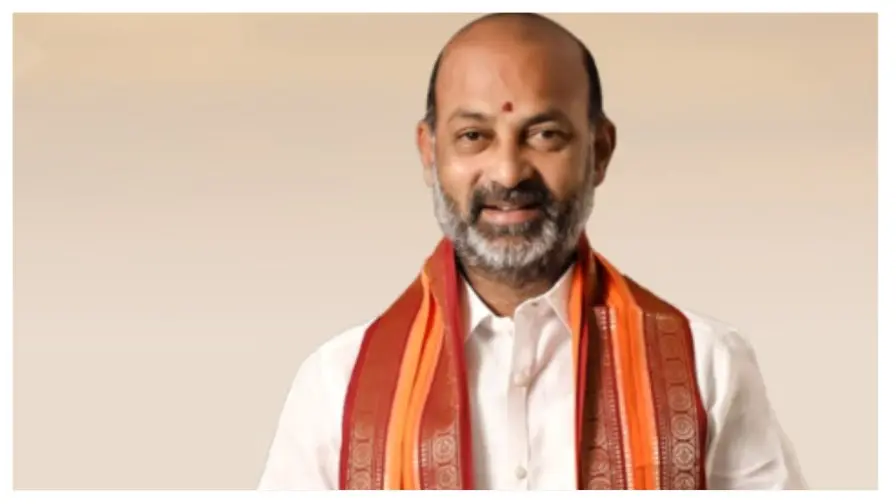 Assam: Bandi Sanjay visits Kamakhya Temple in Guwahati