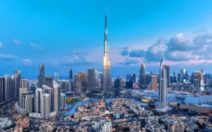 క్షిపణి దాడుల హెచ్చరికలతో UAEలో ఉత్కంఠ!