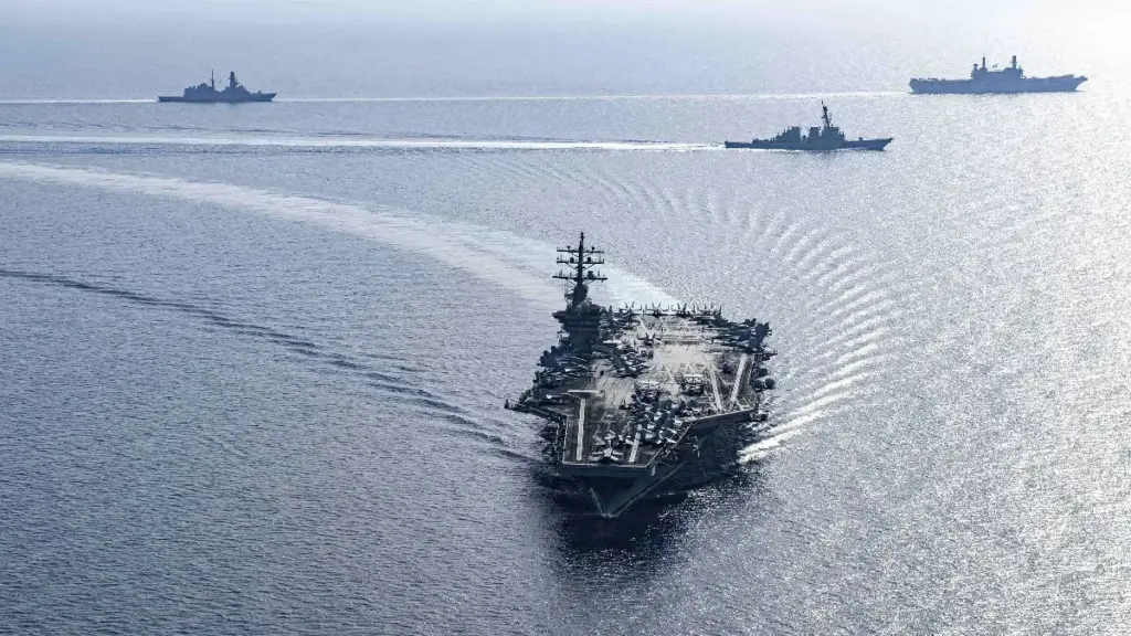 Iran War: India gave America a big twist.. became a refuge for an Iranian warship!