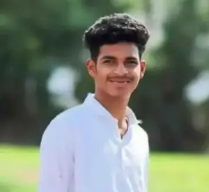 బైక్ కొనివ్వలేదని బాలుడు బలవన్మరణం