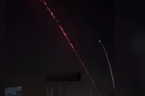 అమెరికా సైనిక స్థావరంపై డ్రోన్ల దాడి 