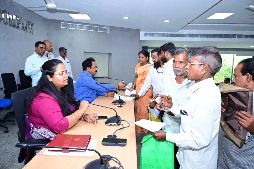 Prajavani Grievances: ప్రజావాణి అర్జీలపై ప్రత్యేక శ్రద్ధ అవసరం: ప్రతిమా సింగ్
