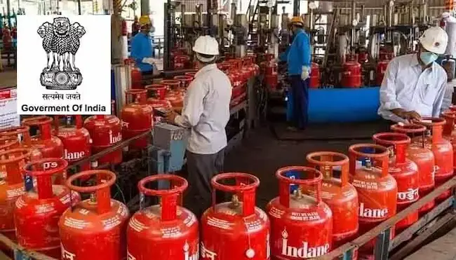 Central Govt: LPG ఉత్పత్తిని పెంచాలని కంపెనీలకు కేంద్రం ఆదేశం!