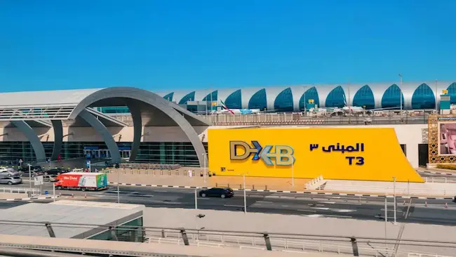 దుబాయ్ ఎయిర్‌పోర్టులో క్షిపణి హెచ్చరికలు