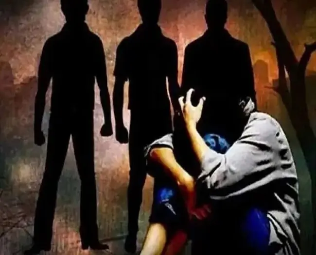 Jadcherla Crime: బరితెగించిన కామాంధులు.. లిఫ్ట్ అడిగిన మహిళపై అత్యాచారం!