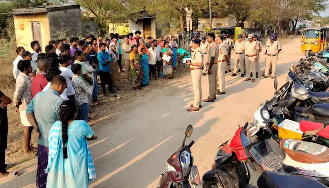 ఆపరేషన్ వజ్రపహార్.. గంజాయి, రౌడీషీటర్లపై పోలీసుల ఉక్కుపాదం!