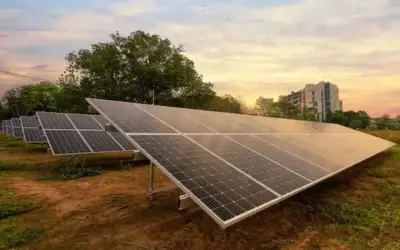 గిరిజన రైతులకు 100% సబ్సిడీతో సోలార్ పంపులు