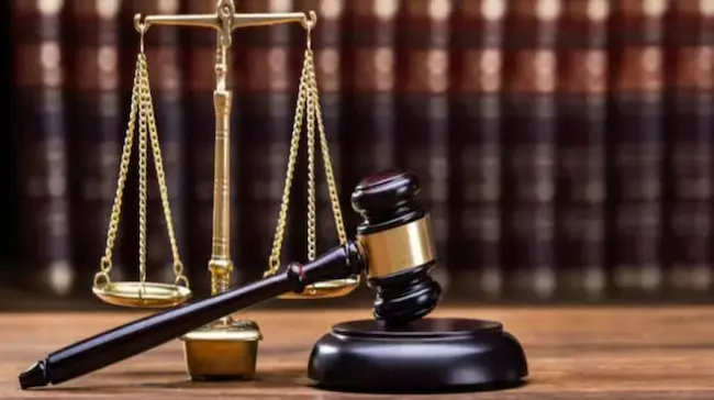 The courts: న్యాయస్థానాల్లో సిటిజన్స్ చార్టర్ అవసరం