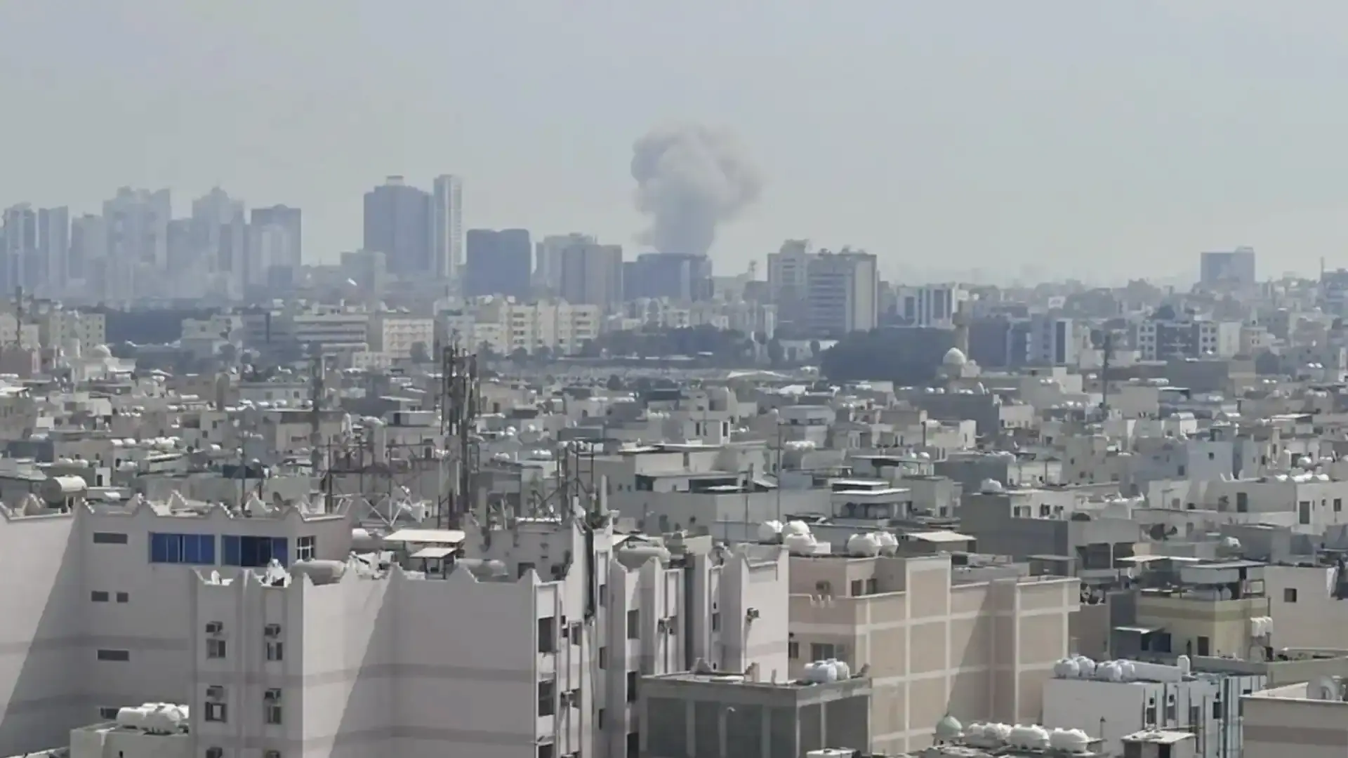 గల్ఫ్ నుంచి తిరిగొస్తున్న భారతీయులు