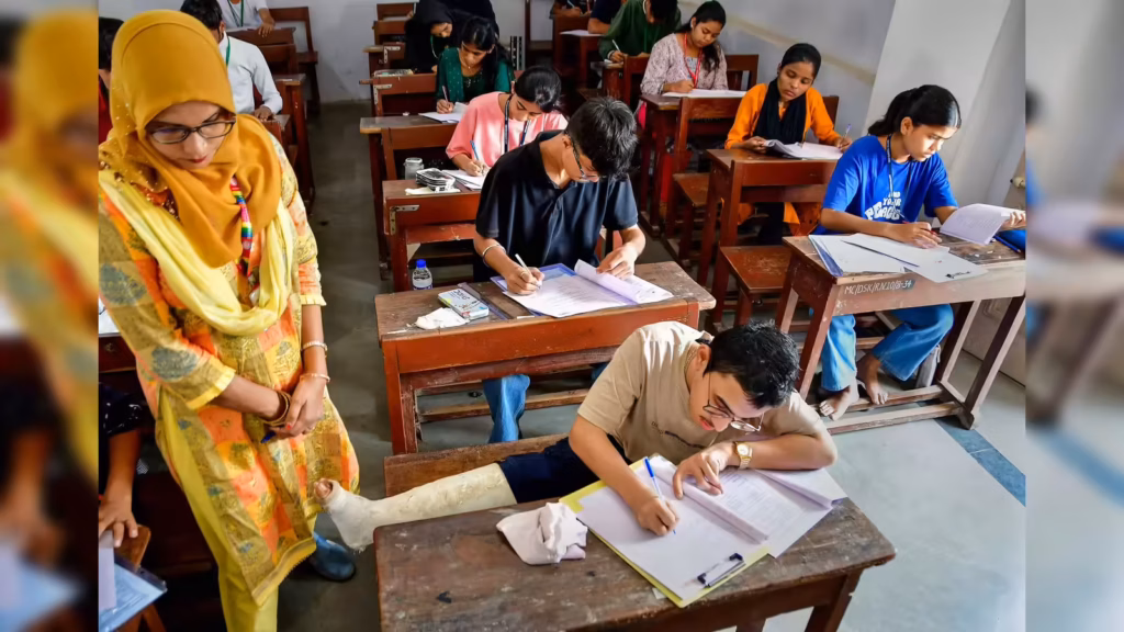 Indian students : పశ్చిమాసియా యుద్ధం, గల్ఫ్‌లో 5 లక్షల ఇండియన్ విద్యార్థులు