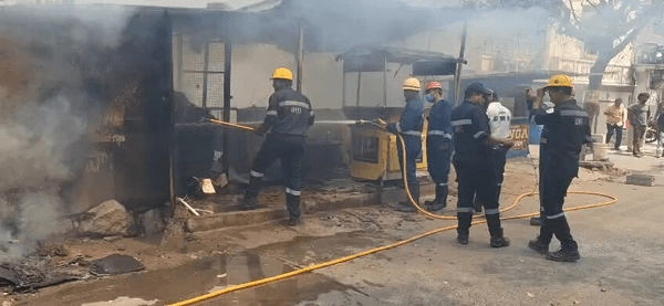 KPHB Fire Accident: కేపీహెచ్‌బీలో భారీ అగ్నిప్రమాదం