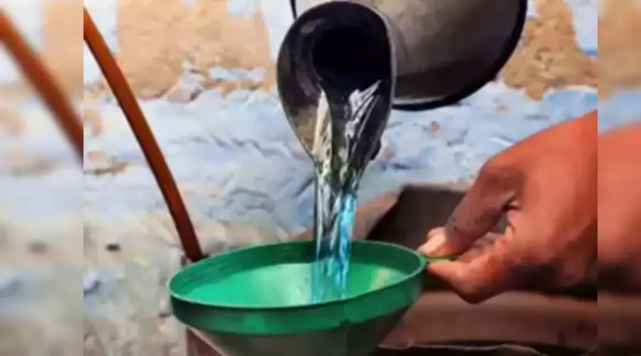 ap-govt-distributes-kerosene-to-ration-card-holders-from-march-23