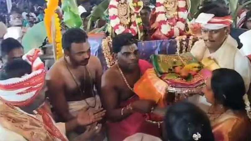 Kolikapudi Vs Chinni : ఎమ్మెల్యే కొలికపూడి – కేశినేని చిన్ని మధ్య వివాదం సర్దుమణిగినట్లేనా ?