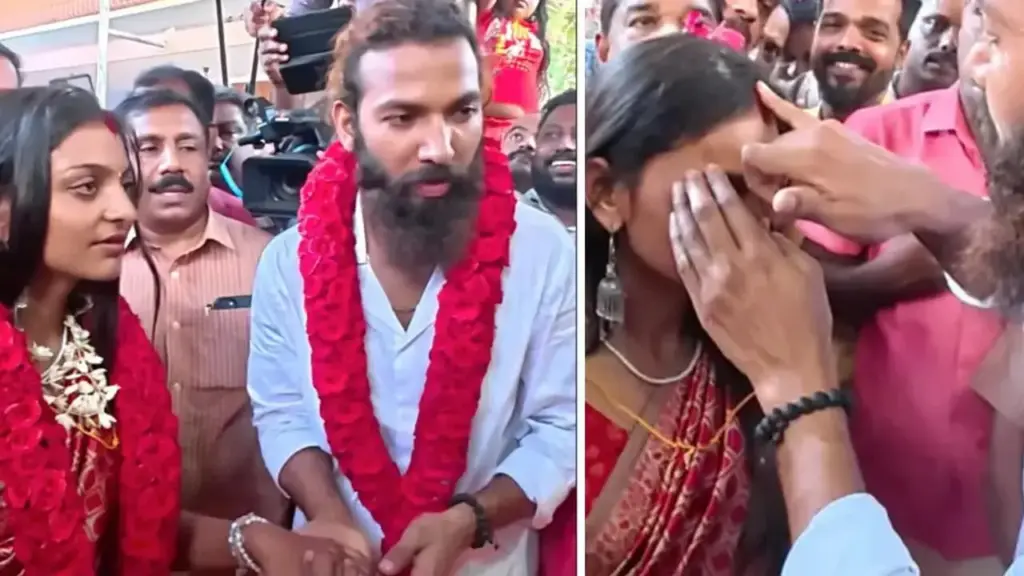 
Kumbh Mela: I am 18 years old.. Monalisa's married video goes viral
