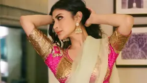మౌనీ రాయ్ లేటెస్ట్ ఫొటోస్ వైరల్