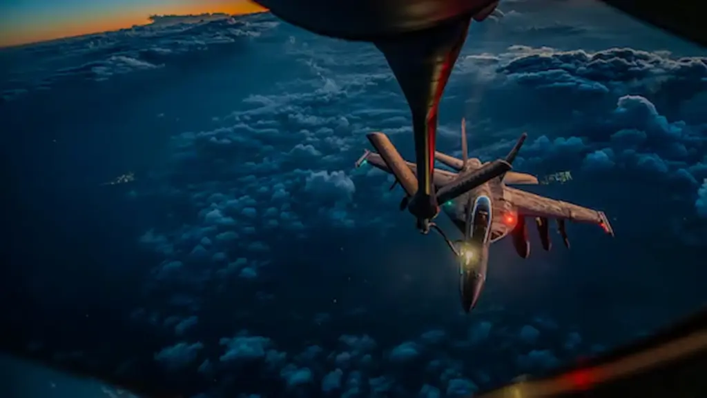 Refueling Aircraft: Four killed in US plane crash