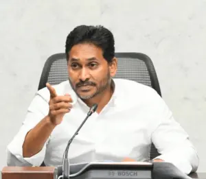 చంద్రబాబు రెండేళ్లకే రూ.3,30,000 కోట్ల అప్పు చేశారు: జగన్ విమర్శలు