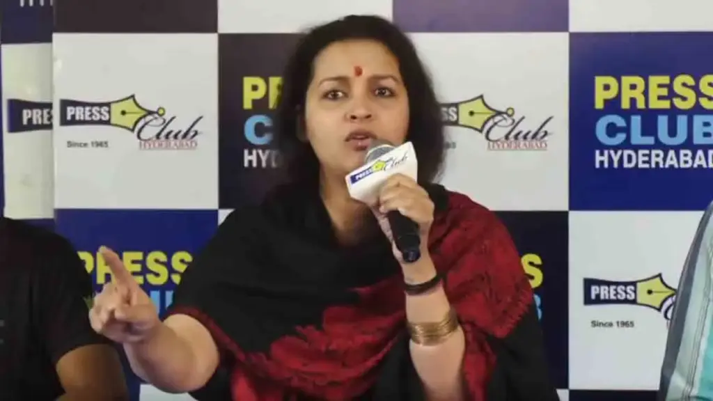 Renu Desai: రేణు దేశాయ్ వేధింపుల కేసులో ఇద్దరు ట్రోలర్లు అరెస్ట్