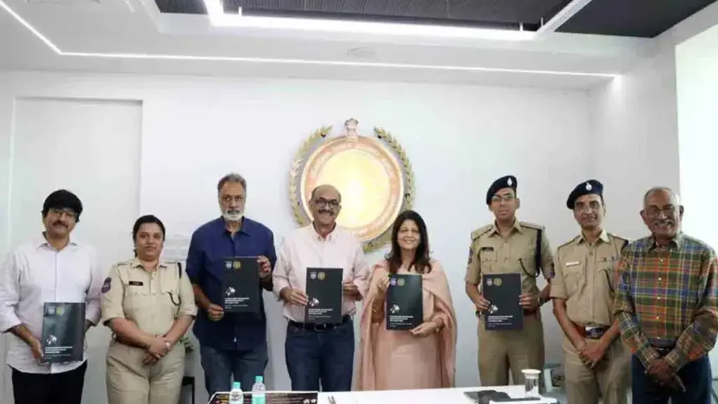 పైరసీ భూతానికి ‘సైబర్’ చెక్: రంగంలోకి TGCSB ప్రత్యేక యూనిట్