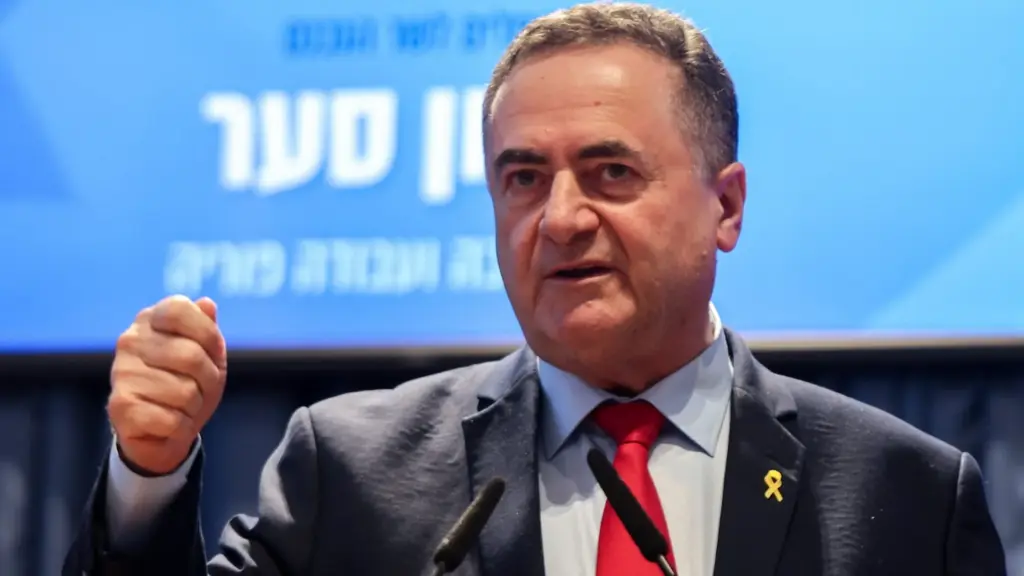 Israel: We planned to assassinate Khamenei in November: Defense Minister
